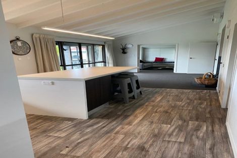 Photo of property in 38 Reeve Drive, Havelock North, 4130