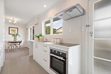 Photo of property in 1/12 Meadway, Sunnyhills, Auckland, 2010