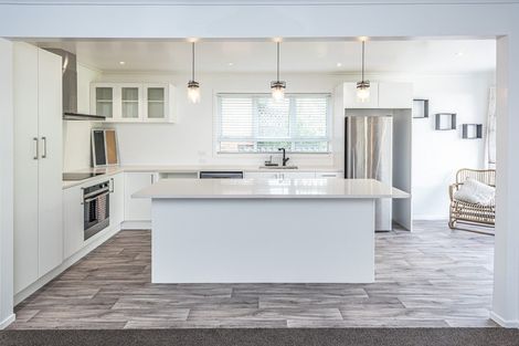 Photo of property in 27 Lewis Avenue, Aramoho, Whanganui, 4500