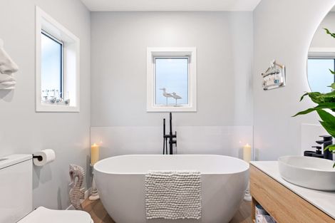 Photo of property in 225 Wheatstone Road, Wainui, Gisborne, 4073