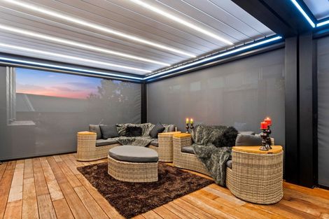 Photo of property in 10 Ellesmere Close, Pyes Pa, Tauranga, 3112