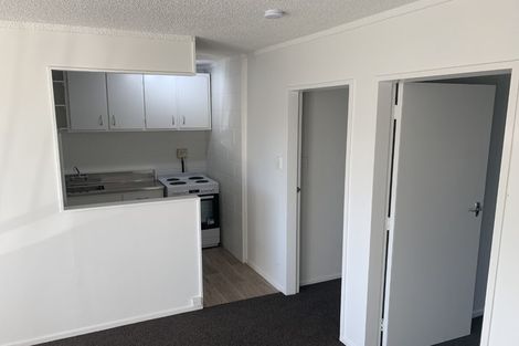 Photo of property in 2/4 Derby Street, Mount Victoria, Wellington, 6011