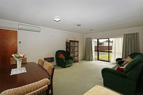 Photo of property in 11b Rosalind Street, Stratford, 4332