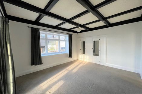 Photo of property in 22 Walker Road, Point Chevalier, Auckland, 1022