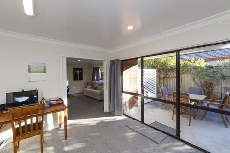 Photo of property in 5 Colorado Crescent, Milson, Palmerston North, 4414