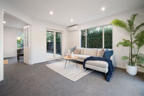 Photo of property in 4 Monterey Place, Parklands, Christchurch, 8083