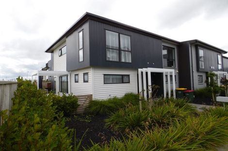 Photo of property in 51 Carder Court, Hobsonville, Auckland, 0618
