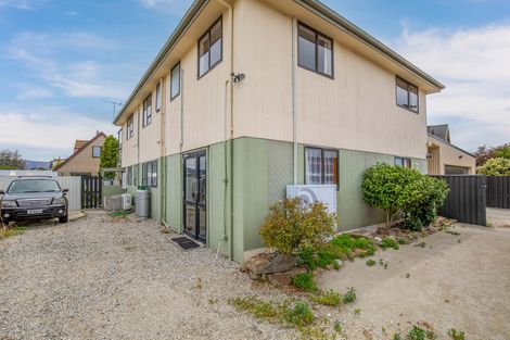 Photo of property in 2 Clutha Street, Alexandra, 9320
