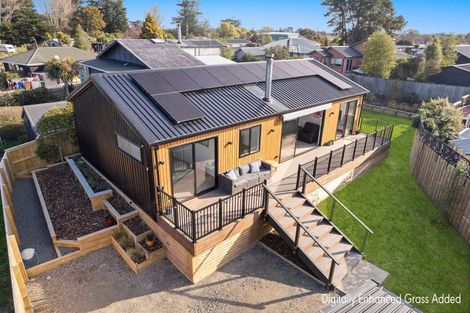 Photo of property in 5 Beach Crescent, Waikuku Beach, 7473