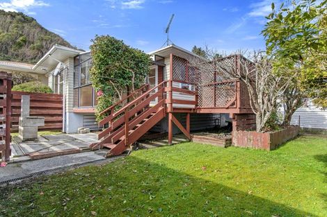 Photo of property in 34 Petrie Street, Wainuiomata, Lower Hutt, 5014