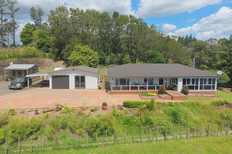 Photo of property in 144 Wishart Road, Helensville, 0875