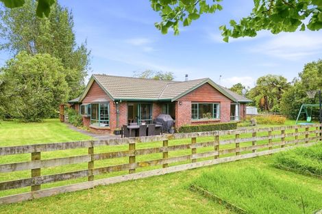 Photo of property in 2 Flemington Road, Aramoho, Whanganui, 4584