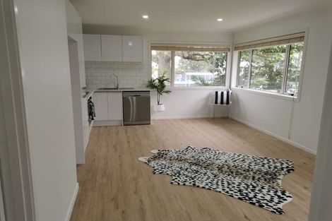 Photo of property in 1/3 Salisbury Road, Birkdale, Auckland, 0626