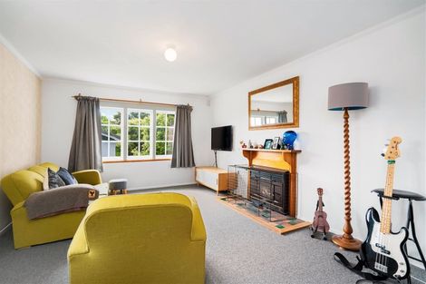 Photo of property in 32 Russell Road, Kensington, Whangarei, 0112