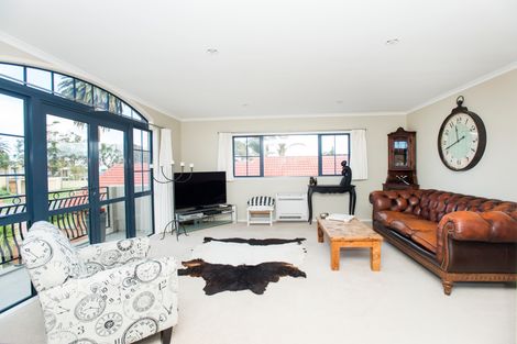 Photo of property in 52 Hillview Terrace, Mangapapa, Gisborne, 4010