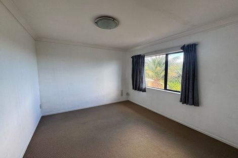 Photo of property in 16 Mangerton Lane, East Tamaki Heights, Auckland, 2016