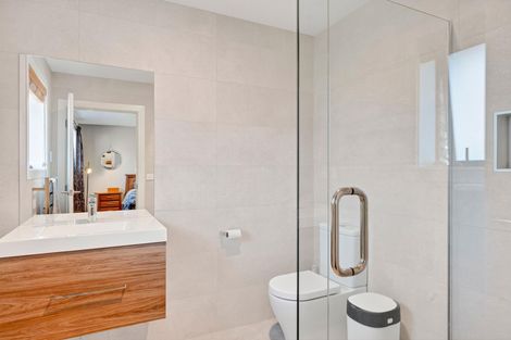 Photo of property in 23 Kereru Crescent, Wanaka, 9305