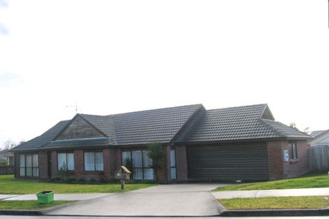 Photo of property in 2 Waylen Place, Burswood, Auckland, 2013