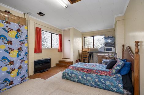 Photo of property in 2 Kowai Grove, Omokoroa, 3114
