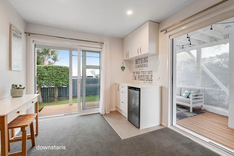 Photo of property in 1/302 Sunset Road, Windsor Park, Auckland, 0632