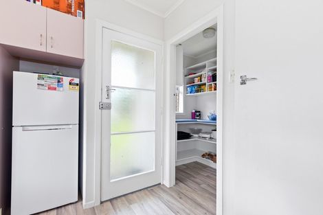 Photo of property in 8 Casper Street, Fairfield, Hamilton, 3214