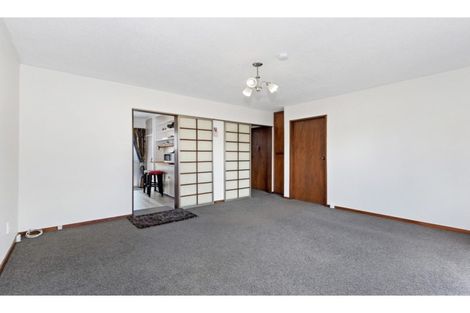 Photo of property in 2/30 Garvins Road, Hornby, Christchurch, 8042