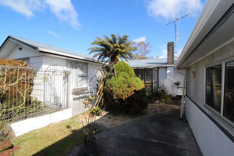 Photo of property in 246 Balmoral Drive, Tokoroa, 3420