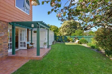 Photo of property in 10 Nimmo Avenue, Waikanae, 5036