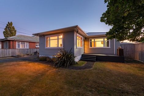 Photo of property in 19 Oxford Crescent, Ebdentown, Upper Hutt, 5018