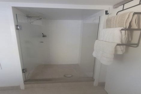 Photo of property in 7 Pah Road, Cockle Bay, Auckland, 2014