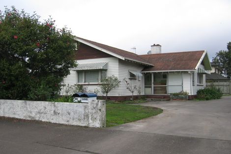 Photo of property in 452 Featherston Street, Palmerston North, 4414