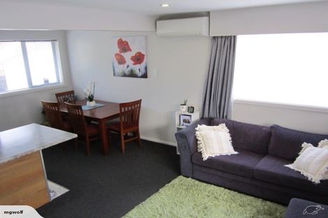 Photo of property in 1/5 Milnebank Street, Upper Riccarton, Christchurch, 8041