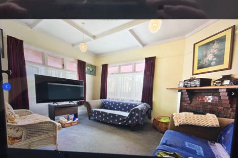 Photo of property in 17a Princes Street, Hawera, 4610