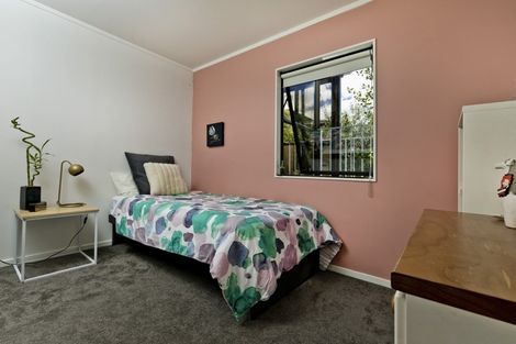 Photo of property in 50 Waiau Street, Torbay, Auckland, 0630