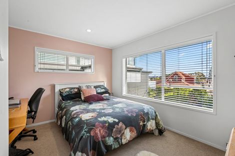 Photo of property in 2/252 Hibiscus Coast Highway, Orewa, 0931