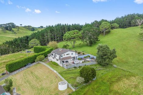 Photo of property in Babylon Coast Road, Parore, Dargaville, 0373