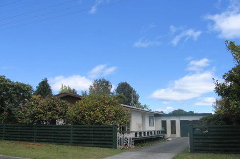 Photo of property in 13 Charles Crescent, Rainbow Point, Taupo, 3330