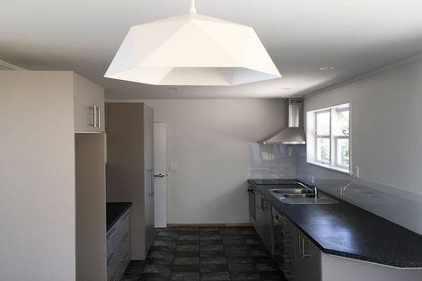 Photo of property in 99 Vandeleur Avenue, Birkdale, Auckland, 0626