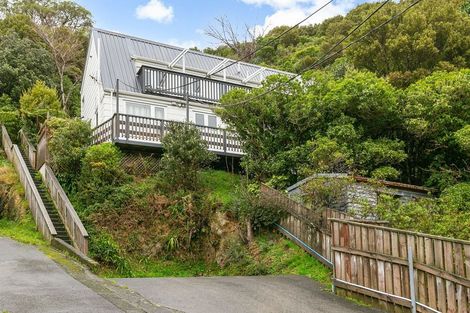 Photo of property in 105 Awarua Street, Ngaio, Wellington, 6035