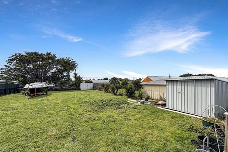 Photo of property in 56 Matai Street, Castlecliff, Whanganui, 4501