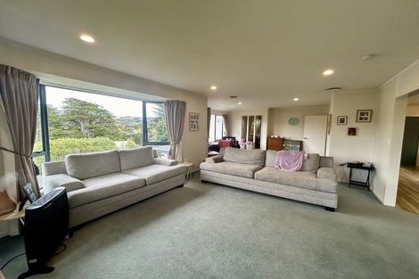 Photo of property in 26 Saunders Close, Whitby, Porirua, 5024