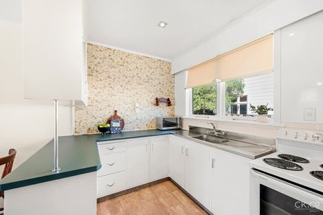 Photo of property in 8/238 Muritai Road, Eastbourne, Lower Hutt, 5013