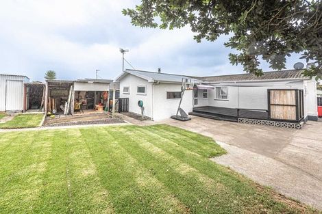 Photo of property in 77 Puriri Street, Gonville, Whanganui, 4501