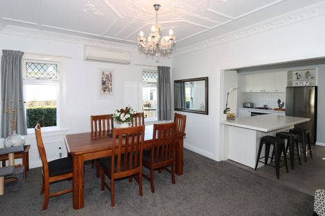 Photo of property in 10 Garrison Street, Carterton, 5713