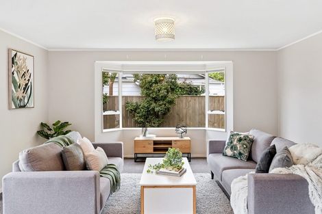 Photo of property in 42a Hookway Grove, Paraparaumu, 5032