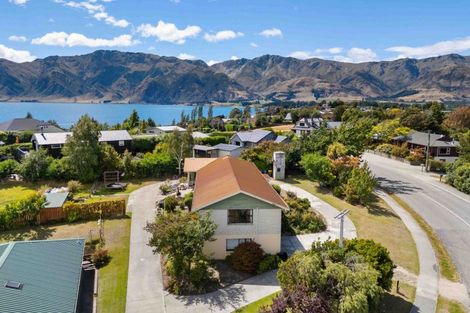 Photo of property in 144 Capell Avenue, Lake Hawea, Wanaka, 9382