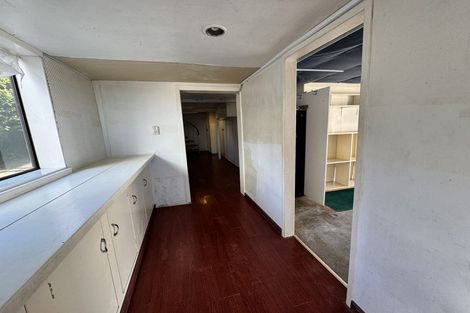 Photo of property in 71 Tirimoana Road, Te Atatu South, Auckland, 0602