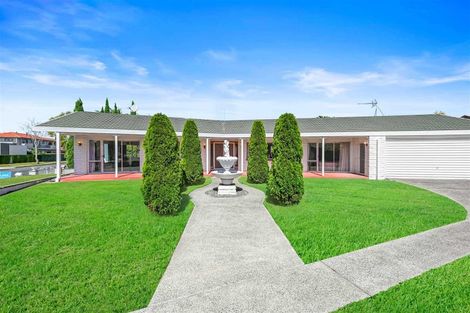 Photo of property in 43 Delamare Road, St Andrews, Hamilton, 3200