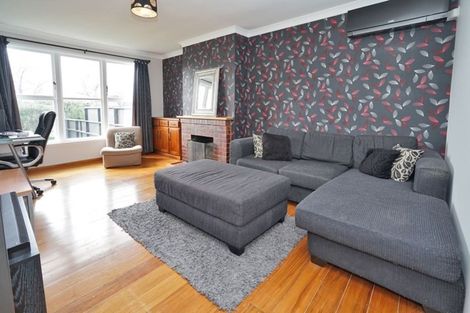 Photo of property in 12 Le Quesne Place, Fairfield, Hamilton, 3214