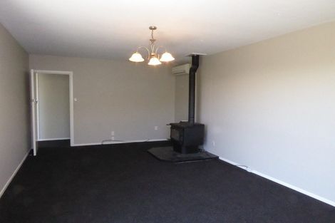 Photo of property in 57 Denise Crescent, Hornby, Christchurch, 8042